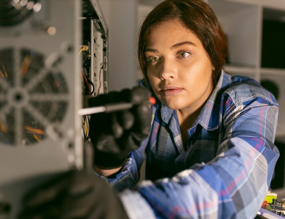 Técnico de suporte de TI: O que faz e qual é o salário